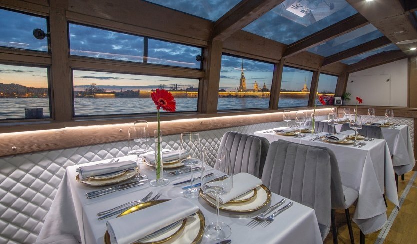 Теплоход «Антверпен» – аренда теплохода от 6000 рублей Теплоход «Антверпен» – аренда теплохода от 6000 рублей