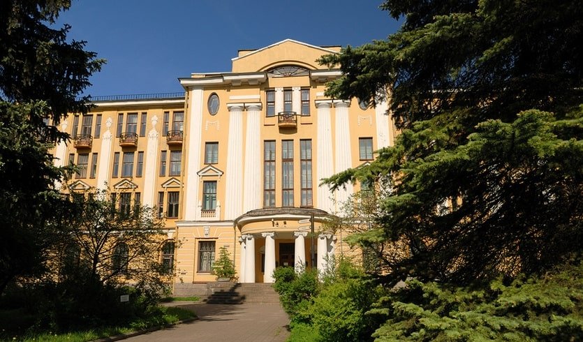 Аптекарский остров – симпатичная глухомань – пешеходные экскурсии для заказных групп от 320 рублей