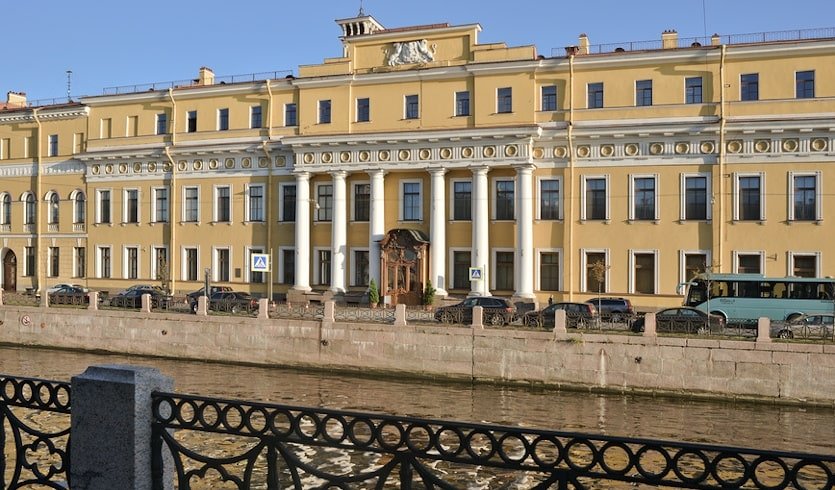 Особняки петербургской знати — индивидуальные туры в Петербург от 5600 руб.