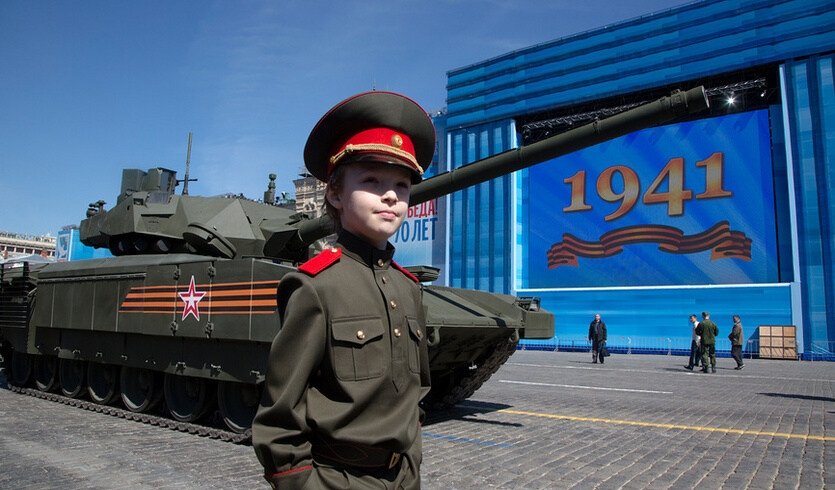 Дети Испании на берегах Невы — фото № 1 — Фотобанк Лори / Николай Винокуров Дети Испании на берегах Невы — Автобусные загородные
