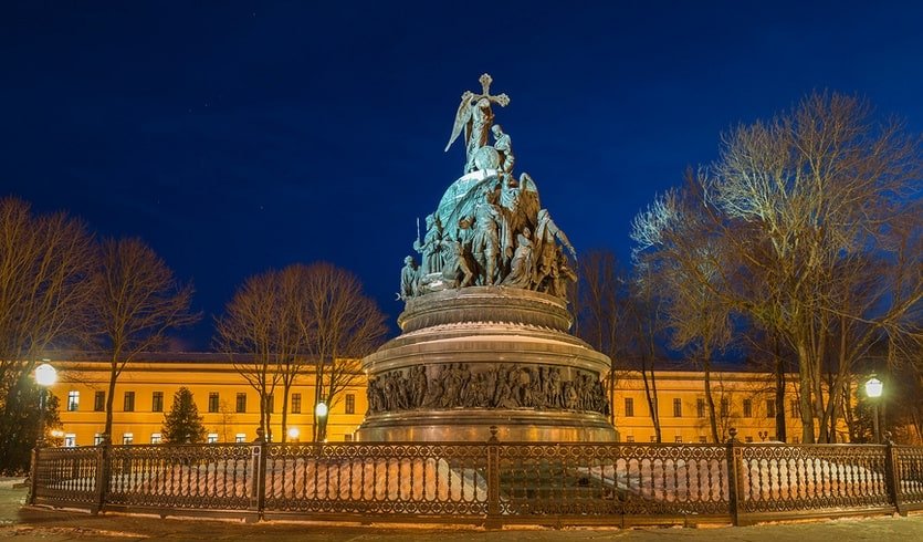 Памятник «Тысячелетие Руси» – туры в Новгородскую область от 7950 рублей