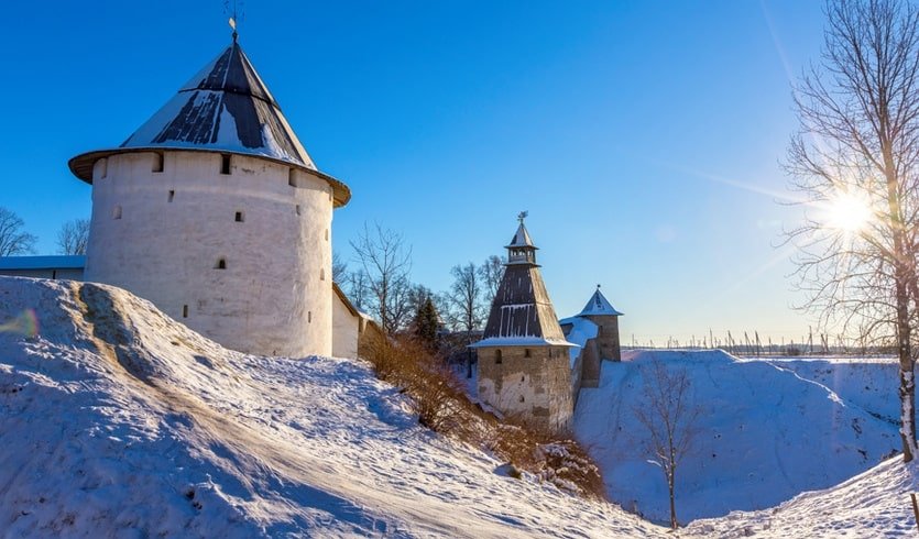 Псково-Печерский монастырь – туры и экскурсии в Псков от 21250 рублей