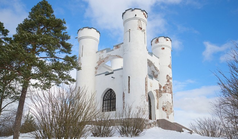 Часовня Людвингштайн. Парк-усадьба Монрепо – сборные туры в Санкт-Петербург от 16400 рублей Часовня Людвингштайн. Парк-усадьба Монрепо – сборные туры в Санкт-Петербург от 16400 рублей