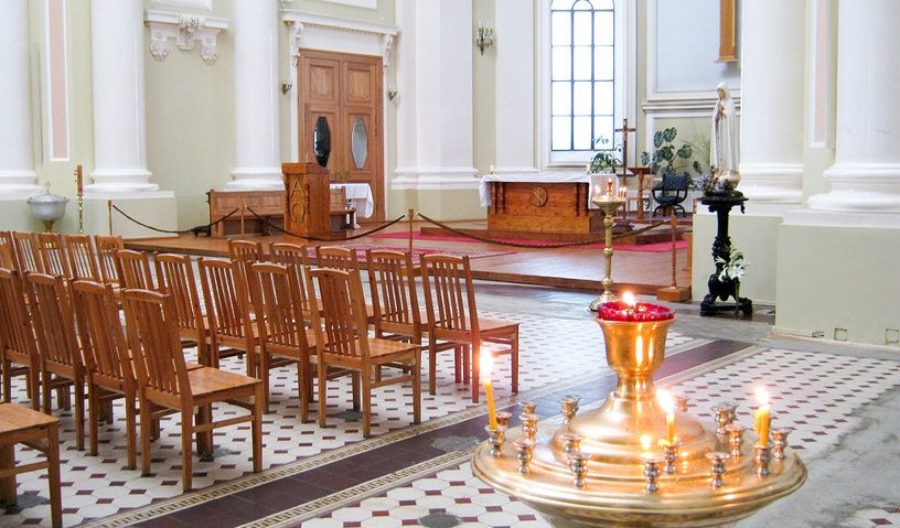 Интерьер римско-католической церкви Святой Екатерины — Экскурсии и программы для детей от 240 рублей