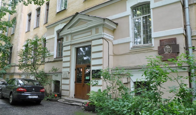 Медицинский Петербург (с посещением музея ИЭМ) — автобусная экскурсия