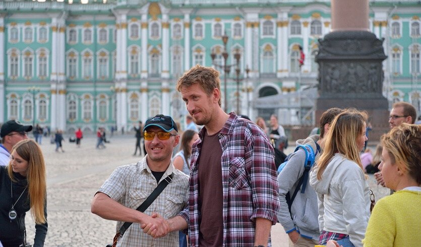 Город-кино: Петербург в кадре (c посещением киностудии «Ленфильм») – автобусные экскурсии для организованных групп от 1700 рублей