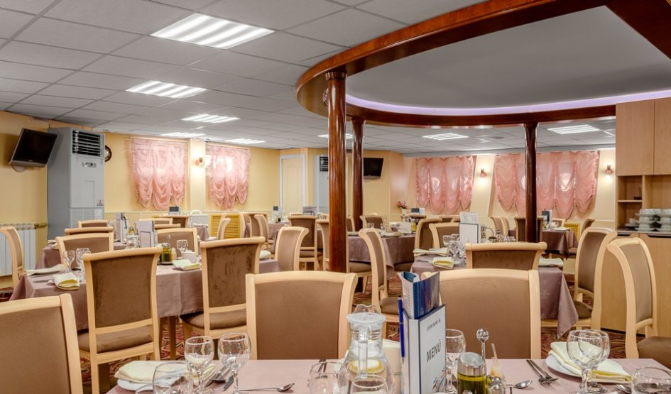 Ресторан «Лира» Ресторан «Лира»