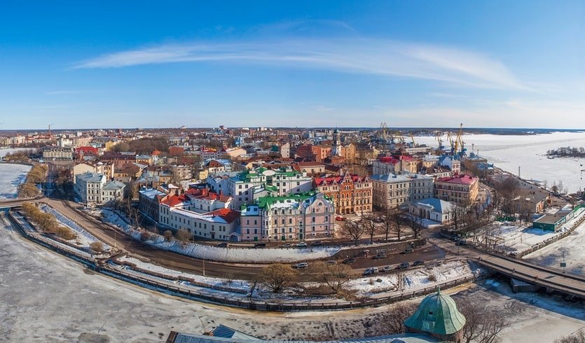 Рождество в Средневековом Выборге – автобусные экскурсии от 4140 рублей