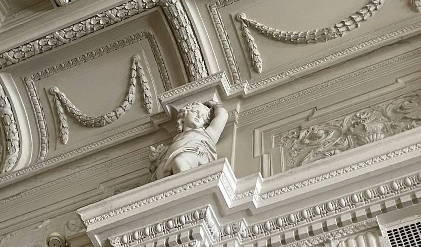 Особняк А. Л. Нарышкина – дворцы и особняки от 1950 рублей