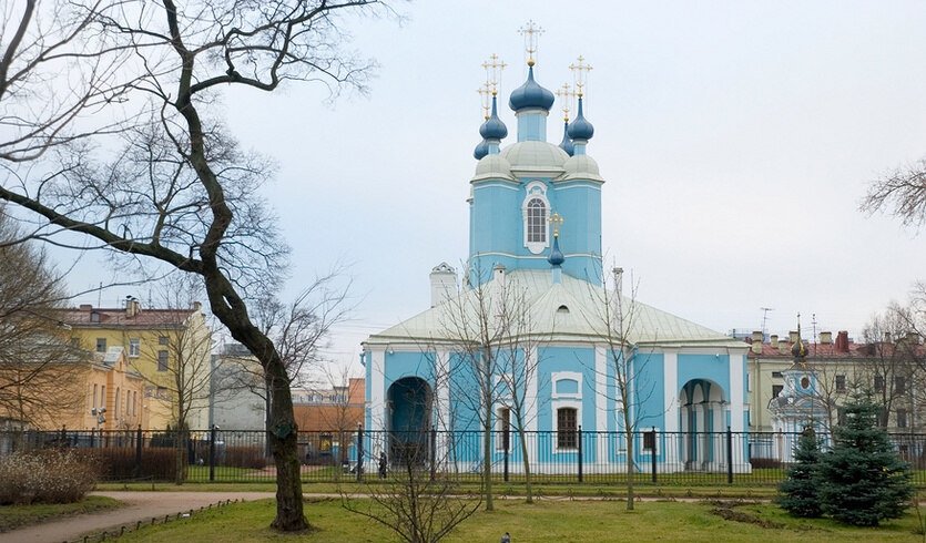 Портреты на фоне города: Анна Иоанновна и Елизавета Петровна (с посещением Сампсониевского собора и Музея Императорского фарфорового завода) – автобусные экскурсии для организованных групп 