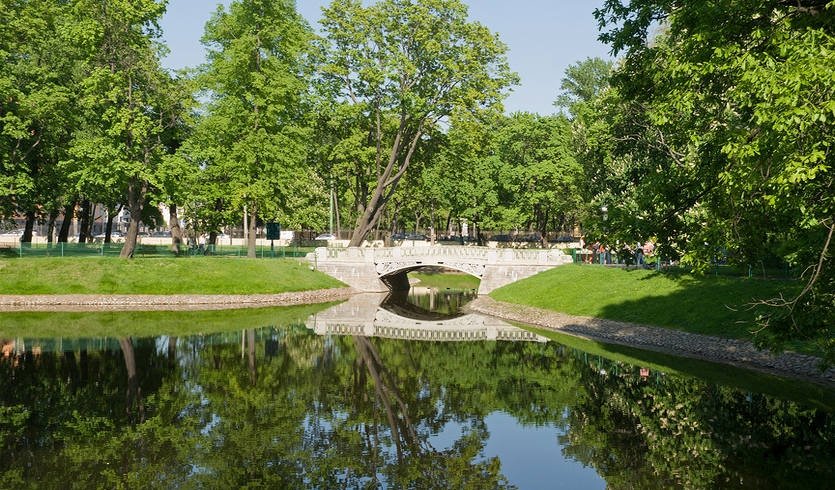 Михайловский сад — Экскурсии и программы для детей от 240 рублей