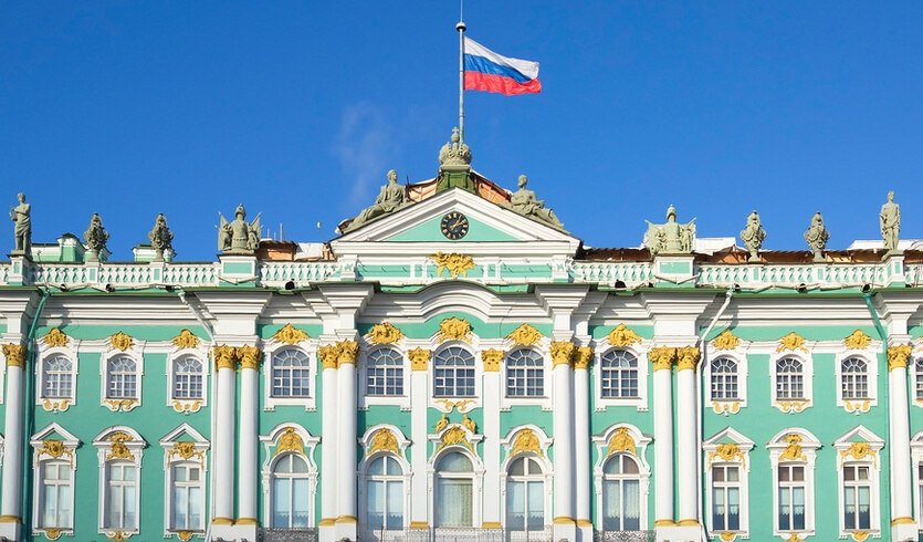 Бриллиантовая кладовая Эрмитажа (для школьных групп) — Экскурсии для школьников в Санкт-Петербурге от 160 рублей