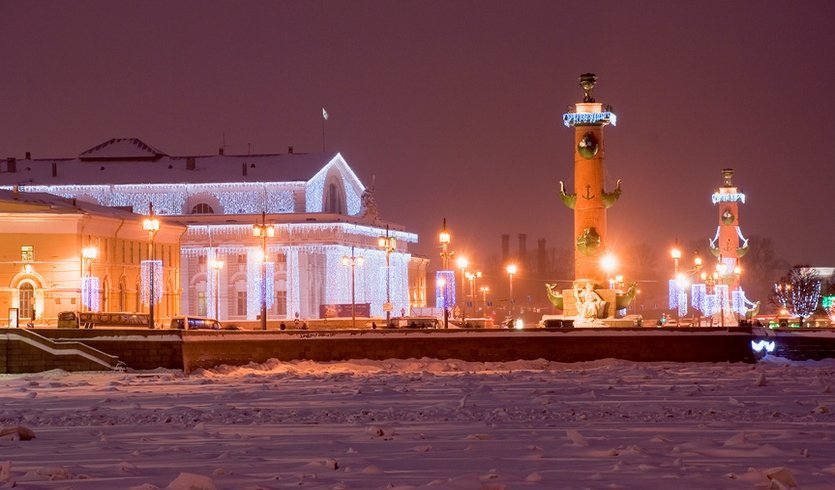 Стрелка Васильевского острова – Туры в СПб от 12790 рублей  Стрелка Васильевского острова – Туры в СПб от 12790 рублей