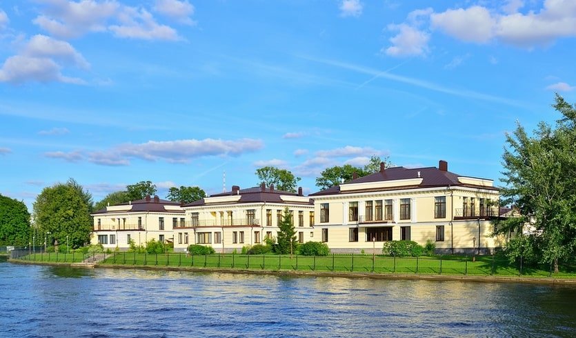 Остров миллионеров: Крестовский (для заказных групп) – пешеходные экскурсии для заказных групп от 290 рублей