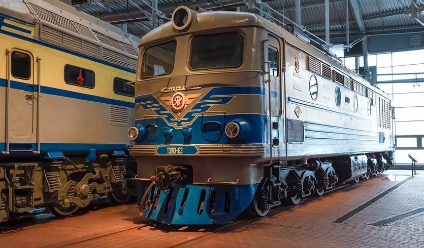 Тепловоз ТЭП10 «Стрела» – сборные экскурсии для школьников в Санкт-Петербурге от 950 рублей