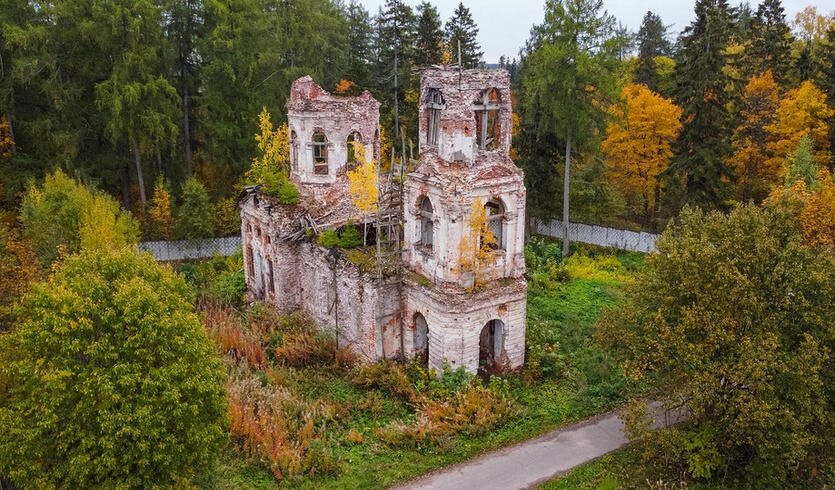 Романтика дворянских гнезд (с посещением усадьбы Елизаветино) – автобусные экскурсии для организованных групп от 2010 рублей