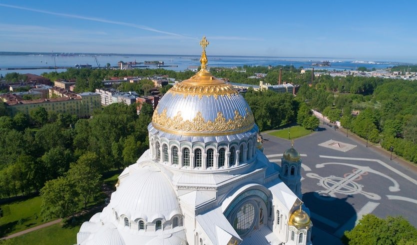 Легендарный Кронштадт: на земле, под куполом храма и в полете — Индивидуальные (VIP) экскурсии и туры в Санкт-Петербурге от 18500 руб.