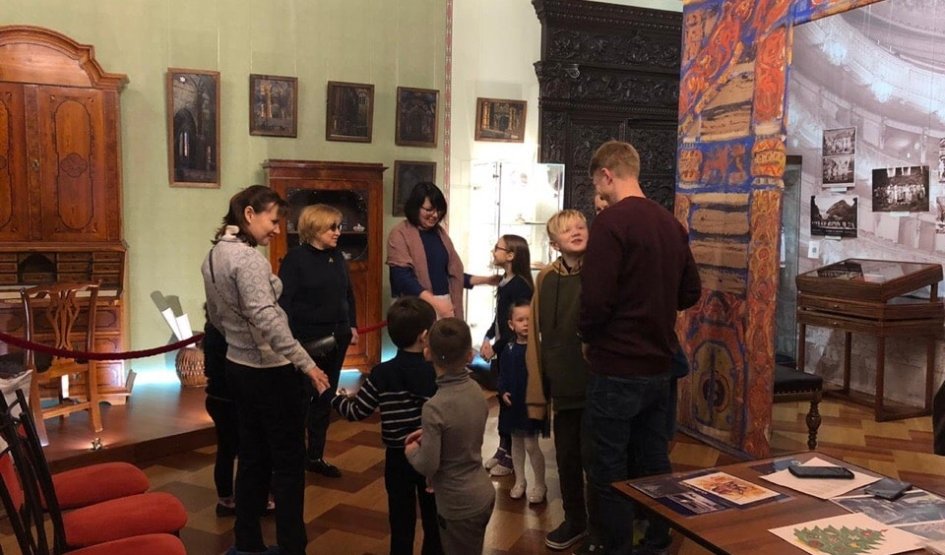 Музей-институт семьи Рерихов – Сборные экскурсии для школьников в Санкт-Петербурге