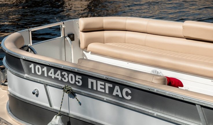 Аренда катера «Пегас» – аренда катера в СПб от 6500 рублей