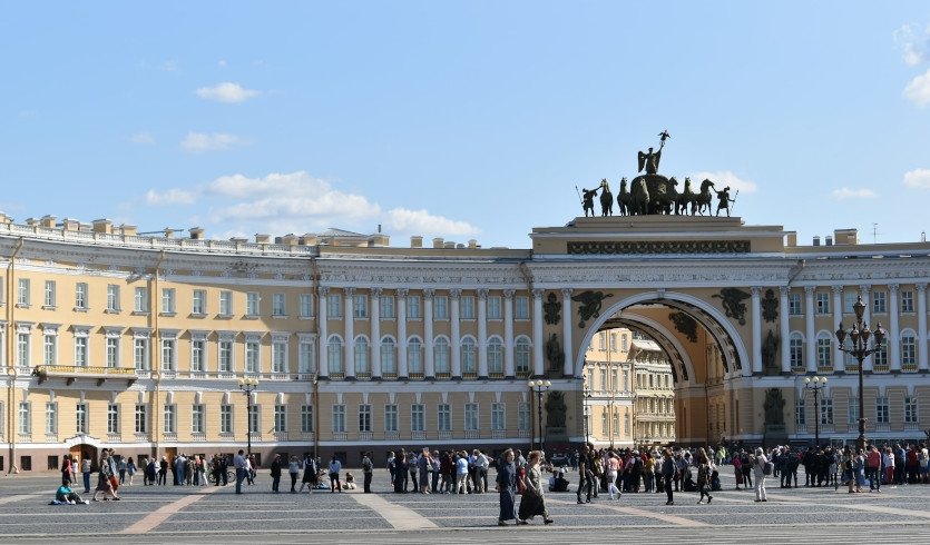 Индивидуальный тур «Из города на природу» (Санкт-Петербург и Ленинградская область, 5 дней) — фото № 6 — Photo by Maria Rodideal on Unsplash Индивидуальный тур «Из города на природу» (Санкт-Петербург и Ленинградская область, 5 дней) — индивидуальные туры в Петербург от 220000 руб.