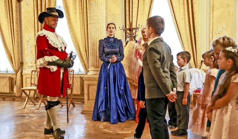 «Бальные традиции» в гостях у Золушки (Особняк Румянцева) - интерактивная экскурсия для школьников от 1500