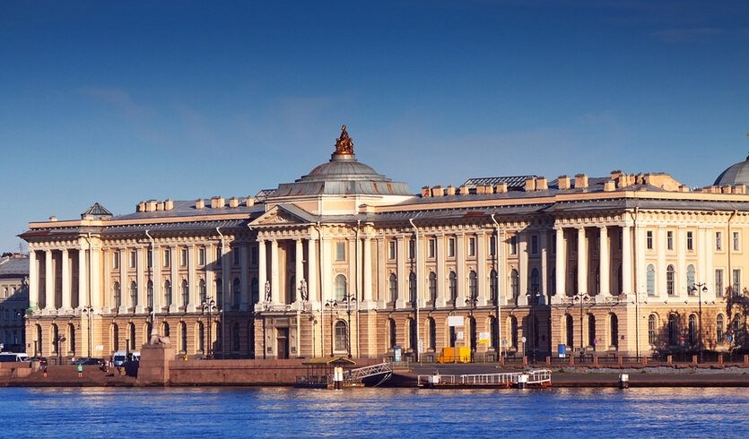 Мозаичная мастерская Академии художеств — Музеи