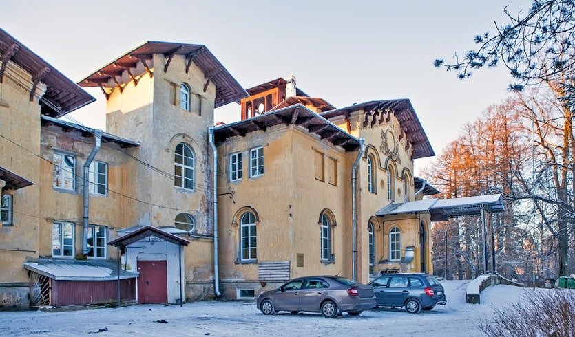 Жемчужина творчества Н.Л. Бенуа в Лисино-Корпусе — автобусные экскурсии от 1850 руб.