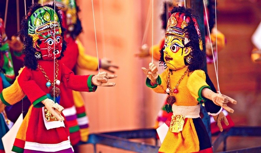 Экскурсия по театру Karlsson Haus + мастер-класс по теневому театру – фото №4 Photo by Sagar Dani on Unsplash   Экскурсия по театру Karlsson Haus + мастер-класс по теневому театру – Сборные экскурсии, мастер-классы, квесты для школьников в Санкт-Петербурге от 1400 рублей