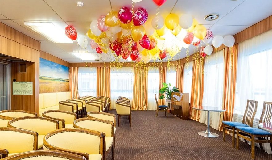 Музыкальный салон