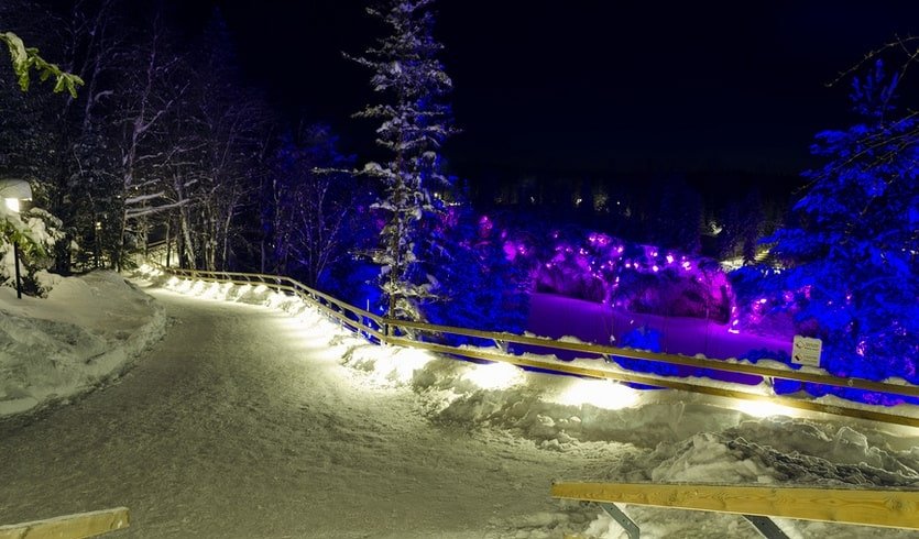 Подсветка Мраморного каньона – туры в Карелию от 18150 рублей