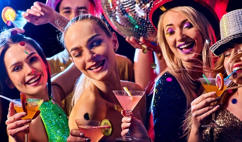 Блистательная новогодняя ночь в ресторане Paulaner (отель «Парк Инн Невский») – банкеты в отелях и ресторанах Блистательная новогодняя ночь в ресторане Paulaner (отель «Парк Инн Невский») – банкеты в отелях и ресторанах