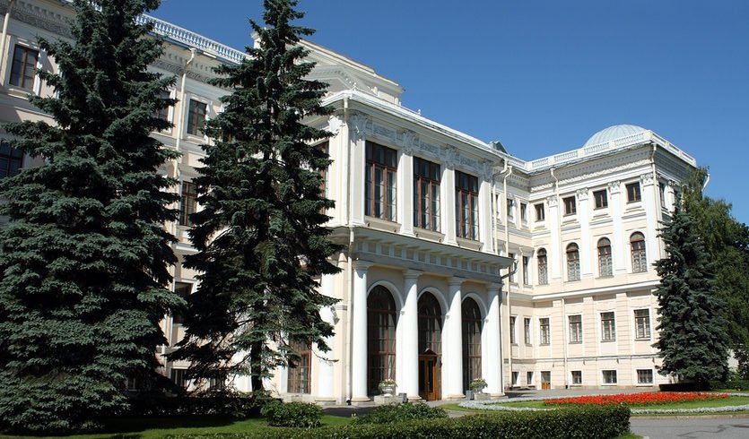 Аничков дворец – экскурсии и программы для детей от 1800 рублей