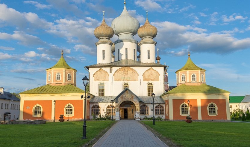  Тихвин (с посещением дома-музея Н. А. Римского-Корсакова) — Экскурсии для организованных групп от 1750 рублей