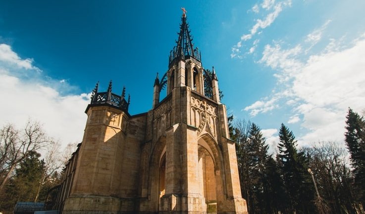 Тайны Шуваловского парка с посещением дворца Воронцовых-Дашковых – Пешеходные экскурсии