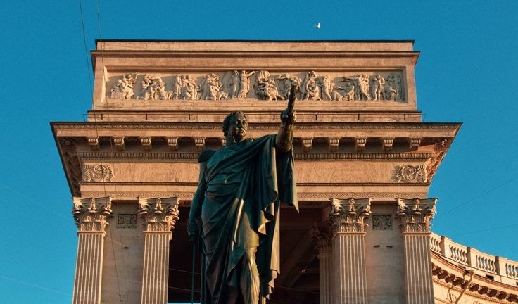 Казанский собор: храм-музей Отечественной войны 1812 года (для заказных групп) – пешеходные экскурсии для заказных групп от 290 рублей