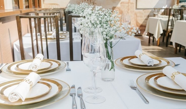 Сервиз – аренда теплохода в СПб от 13000 рублей