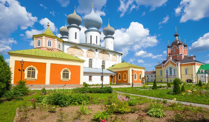 Тихвин: По святым местам (экскурсия для заказных групп) для заказных групп — Экскурсии для организованных групп от 1800 рублей