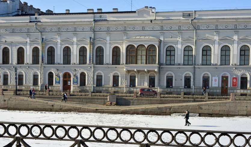 Дворец Нарышкиных-Шуваловых (музей Фаберже)