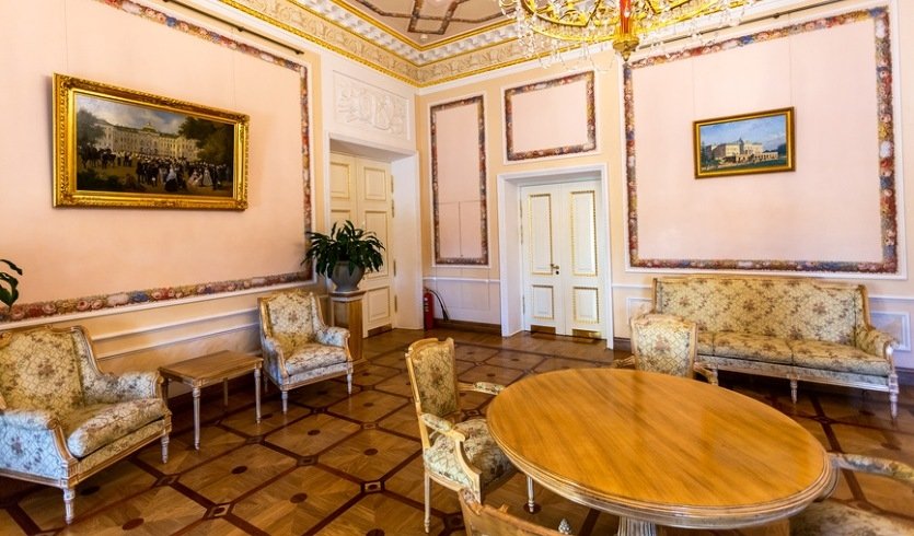 Константиновский дворец в Стрельне — автобусная загородная экскурсия от 2100 рублей