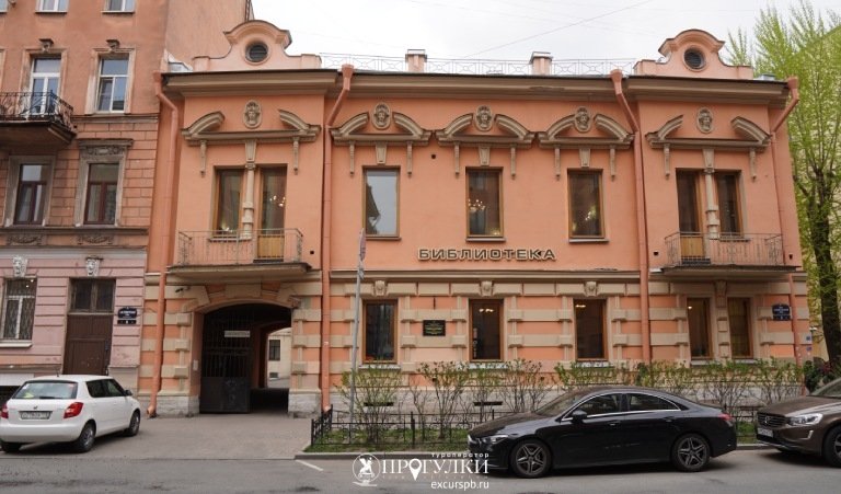 Парадные от 1-й до 10-й Советской – Пешеходные экскурсии