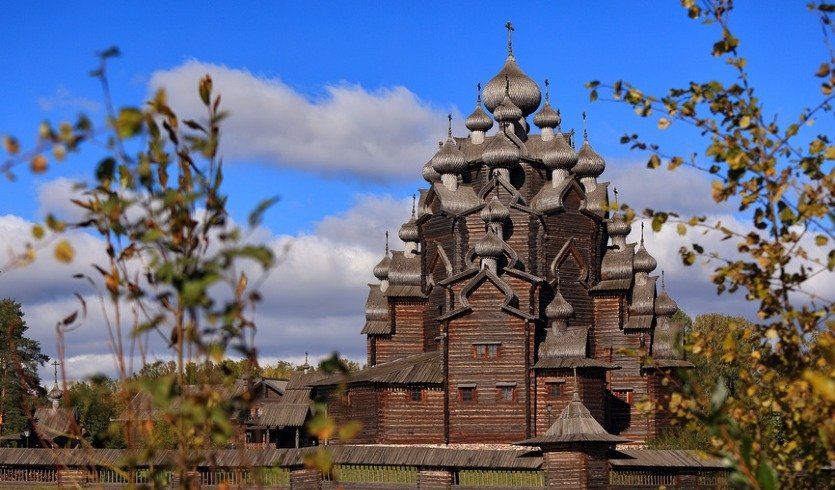 Сокровище древнерусского зодчества – усадьба Богословка (для заказных групп) – тематические экскурсии от 1400 рублей