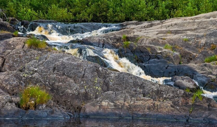 Рускеальские водопады – туры в Карелию от 11350 рублей Рускеальские водопады – туры в Карелию от 11350 рублей