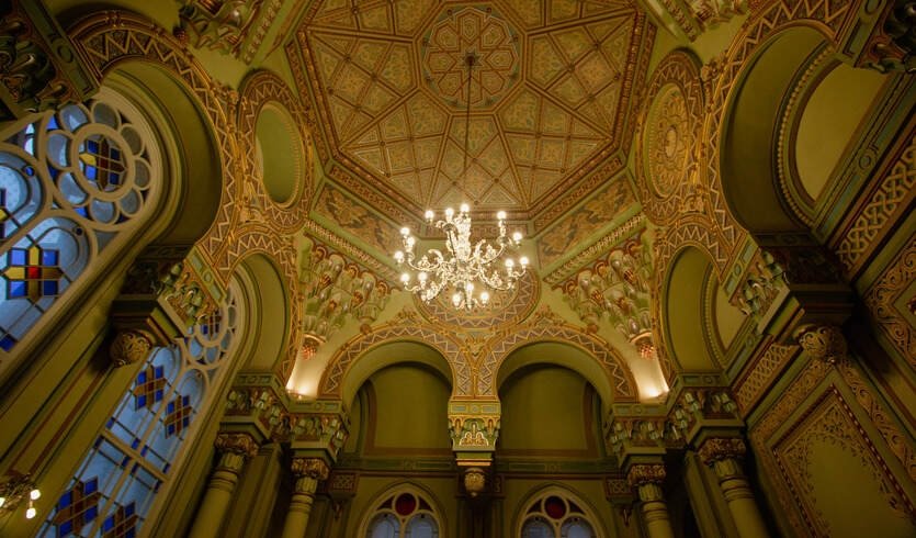 Экскурсия в Большую Хоральную Синагогу (для групп) — Интерьерные