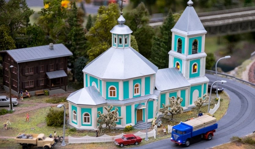 Мастер-класс «Почувствуй себя макетчиком» с экскурсией по музею (Петровская акватория) 6+ – мастер-классы для школьников от 700 рублей