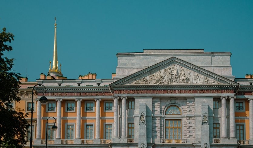 Михайловский замок — Экскурсии и программы для детей от 240 рублей