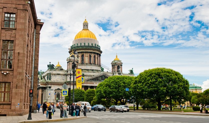 Вид на Исаакиевский собор – пешеходные экскурсии от 1100 рублей