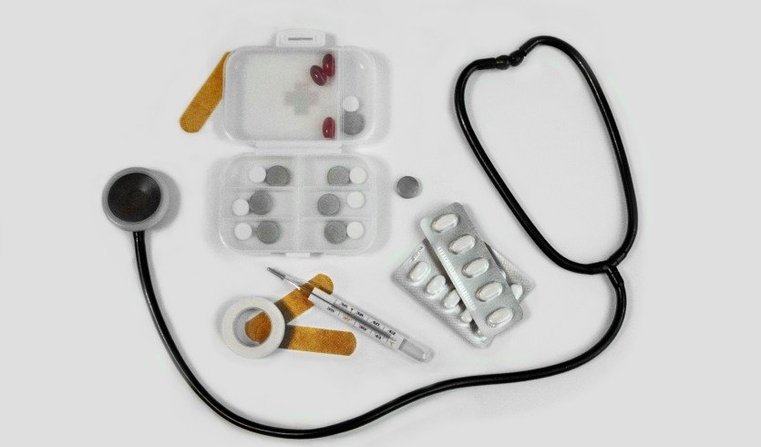 Таблетки — Сборные экскурсии для школьников в Санкт-Петербурге от 1350 рублей