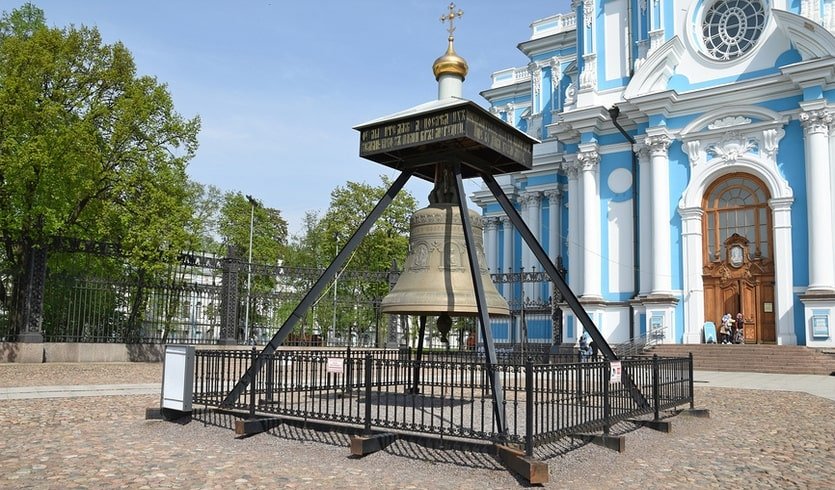 Смольный собор – экскурсии и программы для детей от 720 рублей