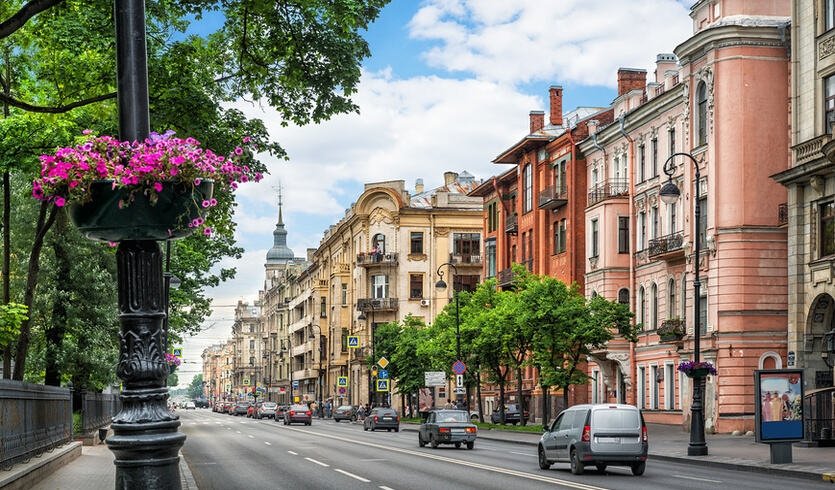 Громкие имена на тихой улице (+ музей-квартира Ф. И. Шаляпина) — Фото № 1 — Фотобанк Лори / Baturina Yuliya Громкие имена на тихой улице (+ музей-квартира Ф. И. Шаляпина) — Музеи