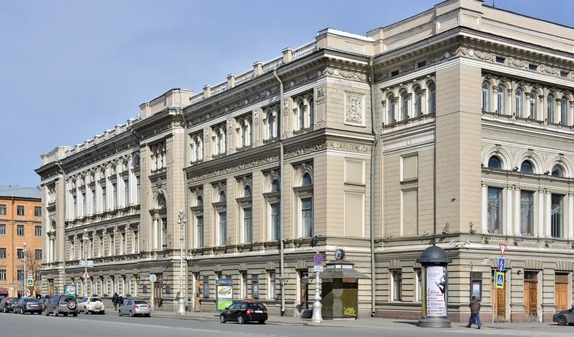 Театральная площадь – Пешеходные экскурсии